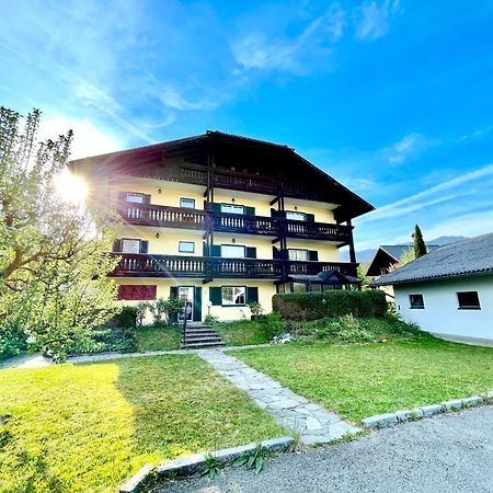 Whats-App Self-Check-In - Villa Maria Theresia Bad Goisern Exteriör bild