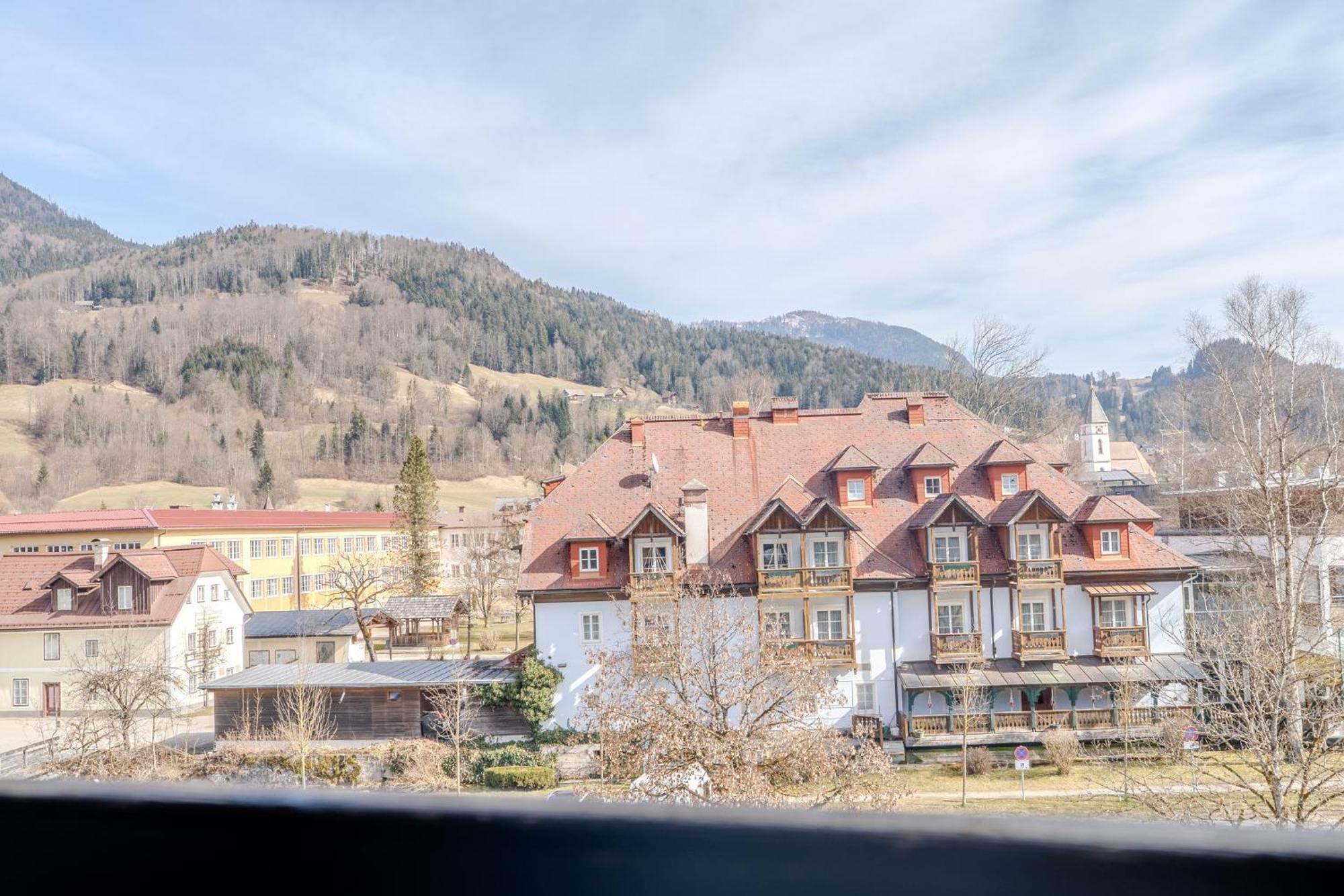 Whats-App Self-Check-In - Villa Maria Theresia Bad Goisern Rum bild